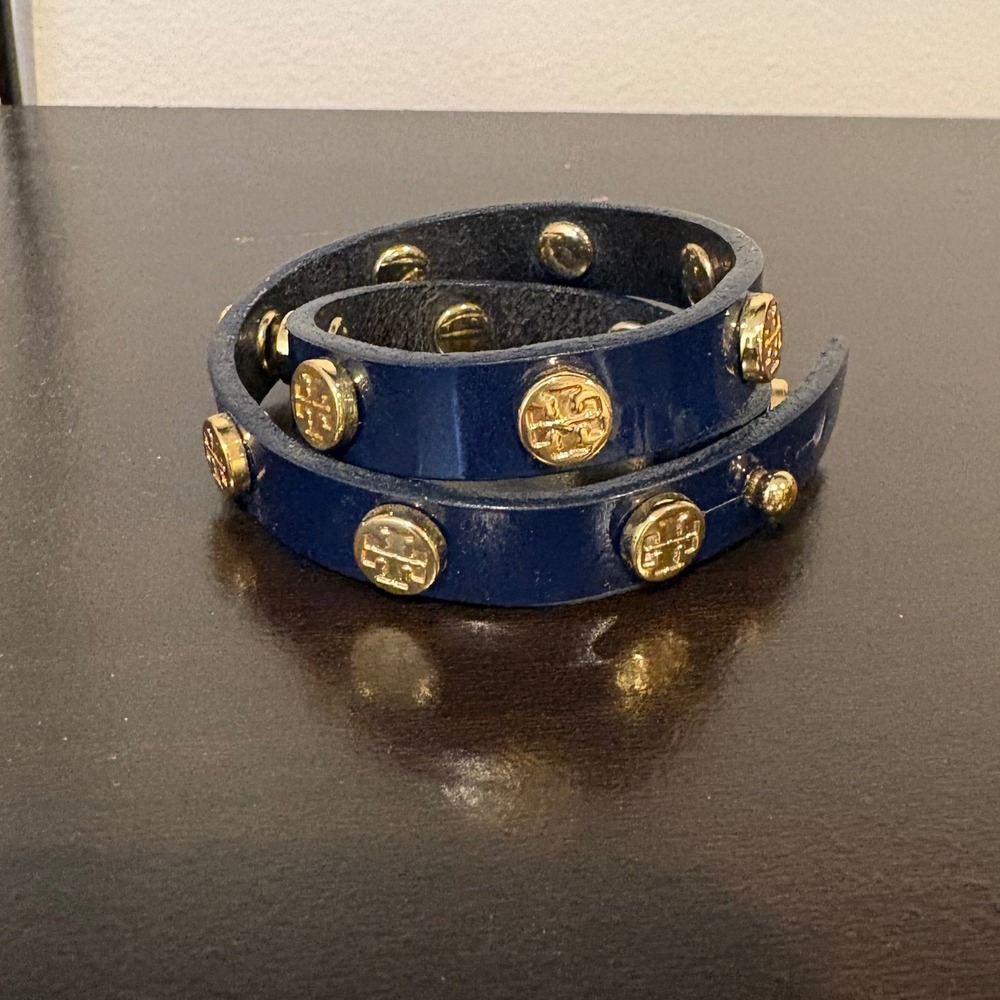 Tory Burch‎ Navy Blue Patent Leather Double Wrap Bracelet Gold Logo Studs